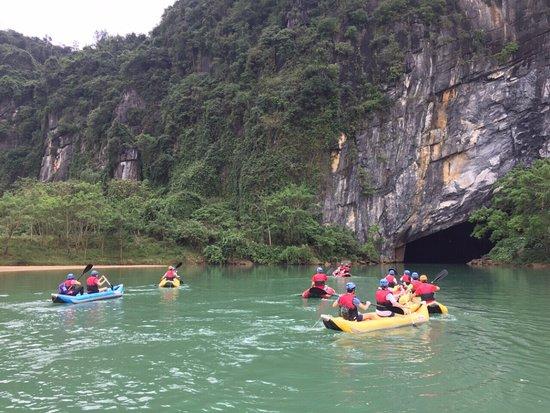 Động Phong Nha